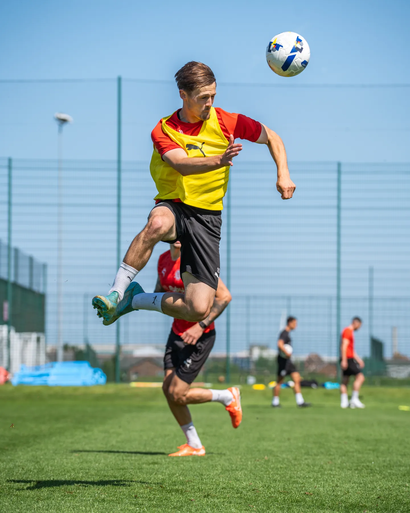 Gallery: Heat turns up at Poolfoot as Town wrap up another week of pre ...