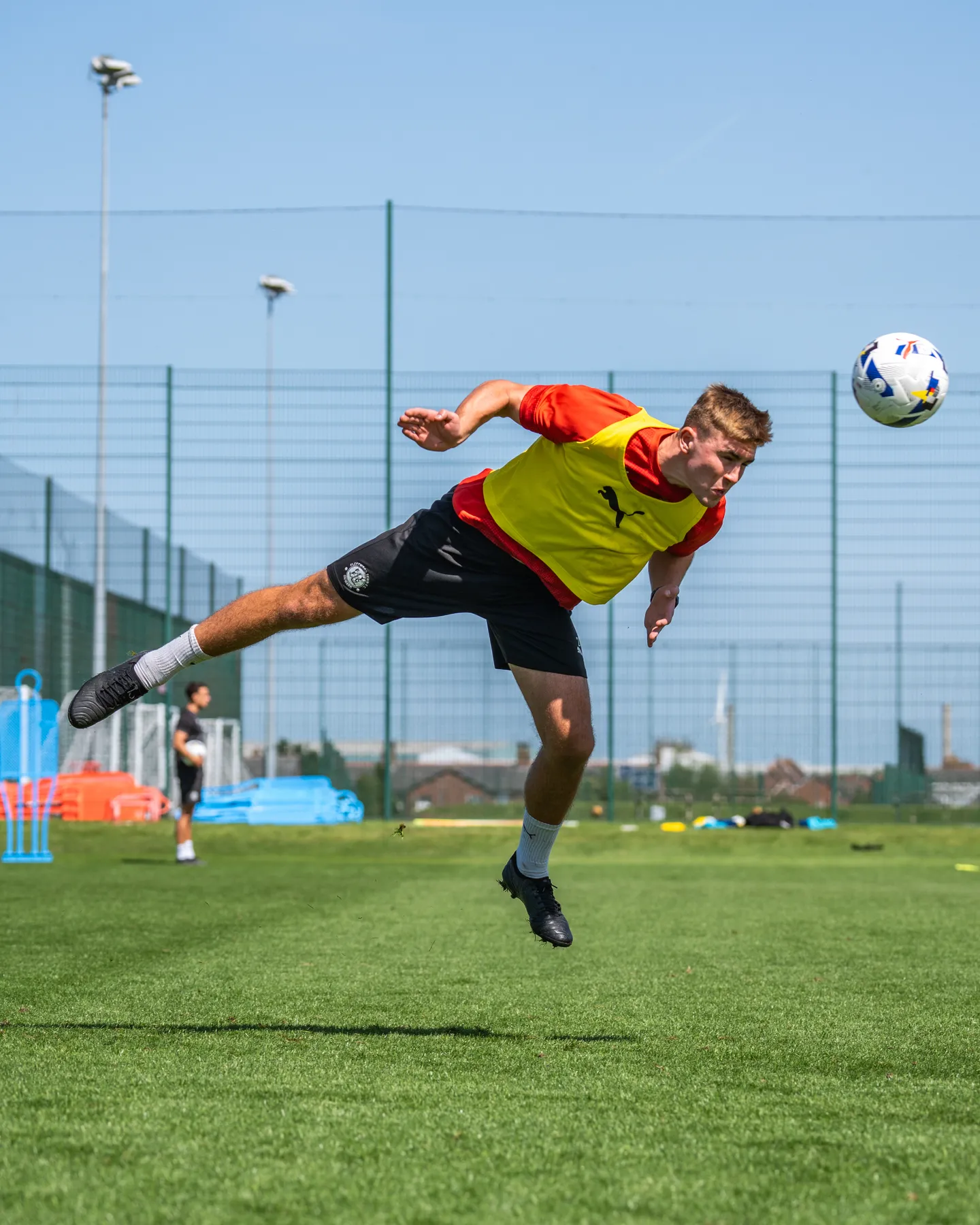Gallery: Heat turns up at Poolfoot as Town wrap up another week of pre ...
