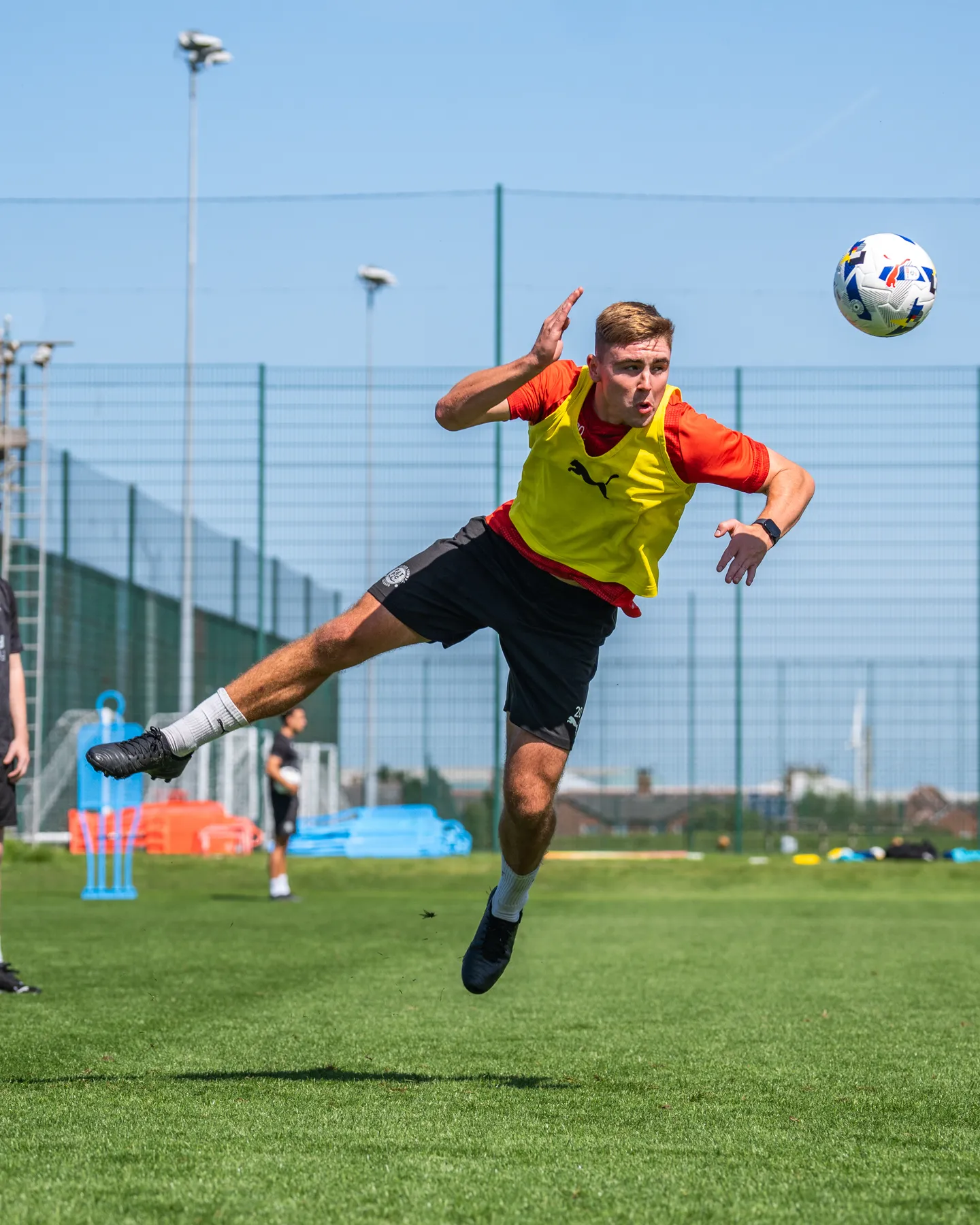Gallery: Heat turns up at Poolfoot as Town wrap up another week of pre ...